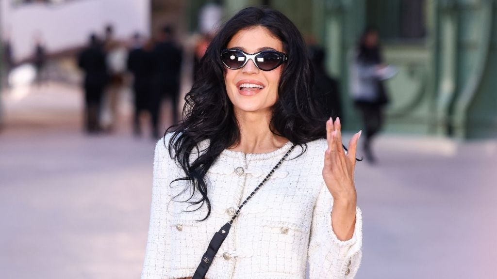 Kylie Jenner's Instagram Photos Recap ‘Dream Morning' in Paris