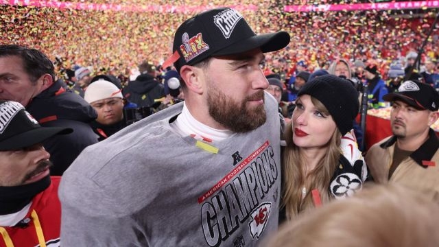 Travis Kelce Shows Support for Taylor Swift After Masters Buy Back