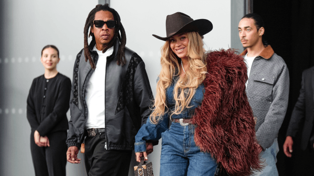 Beyonce & Jay-Z Style Up For LV Show Date Amid Kanye West Drama