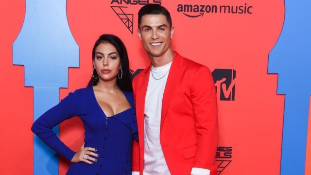 Celebs React to Cristiano Ronaldo & Georgina Rodriguez's Engagement Photo