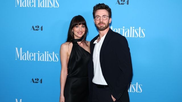 Dakota Johnson Reveals Dating Rule Amid Chris Martin Breakup Rumors