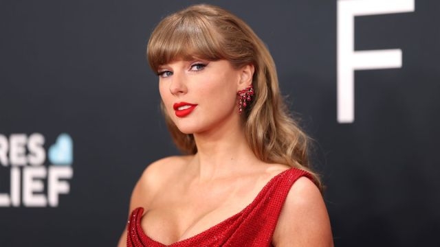 Taylor Swift Broke TikTok Hiatus To Do This