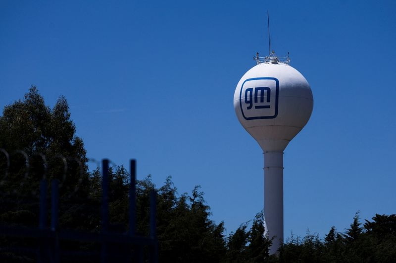 General Motors, Hyundai strike first deal to jointly develop five vehicles