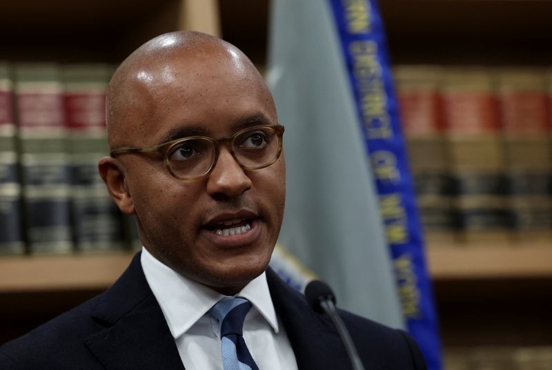 Former Manhattan US attorney Williams leaves law firm Paul Weiss