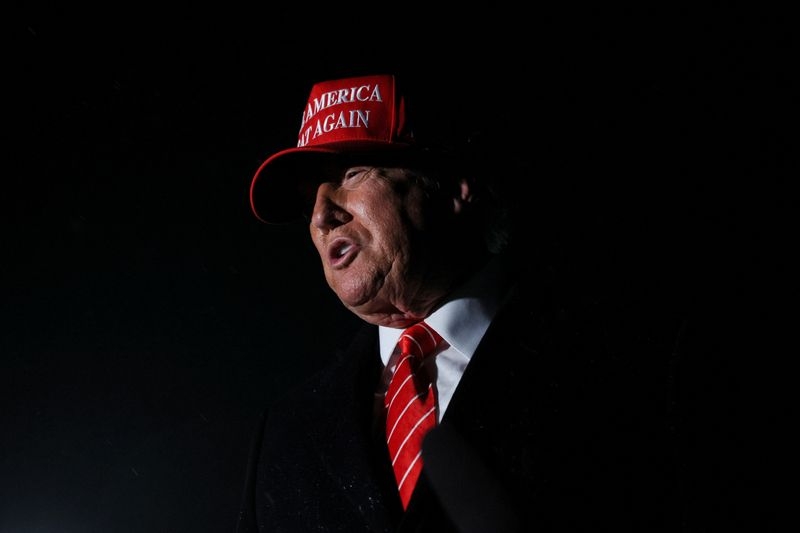 Trump says Pakistani representatives coming to US next week for trade talks