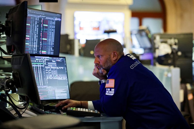 Hedge funds lure record inflows in first half of 2025