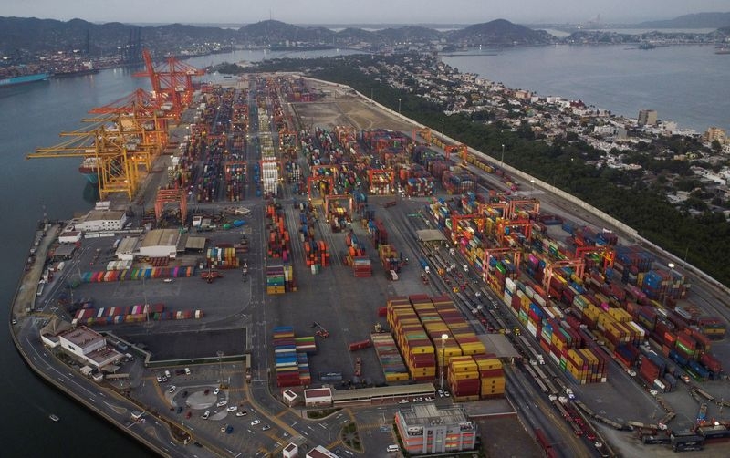 Mexico expands its largest port as it bets on global trade despite Trump's tariffs