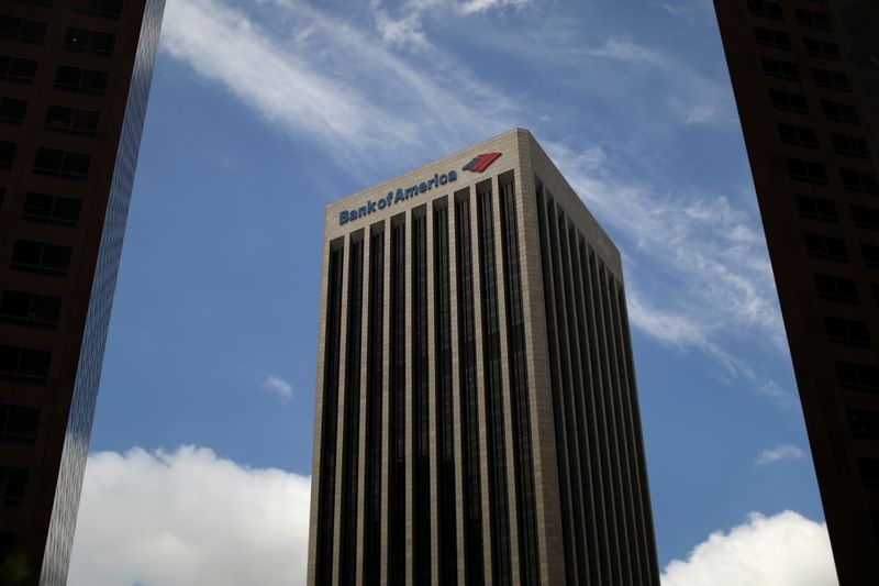 Bank of America profit rises on trading