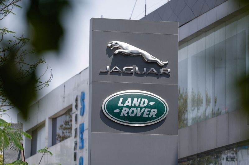British carmaker JLR trims FY26 margin forecast to 5%-7% as US tariffs cast shadow