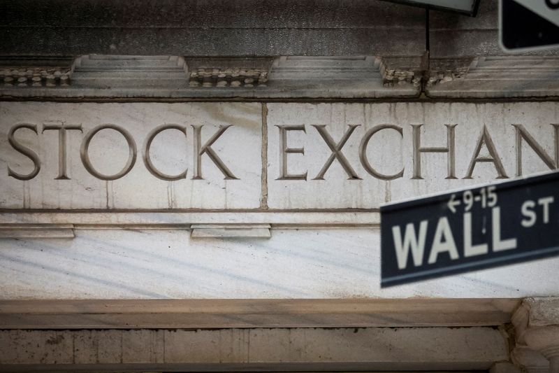 Dow Transports index slump poses trouble spot as investors seek stocks stability