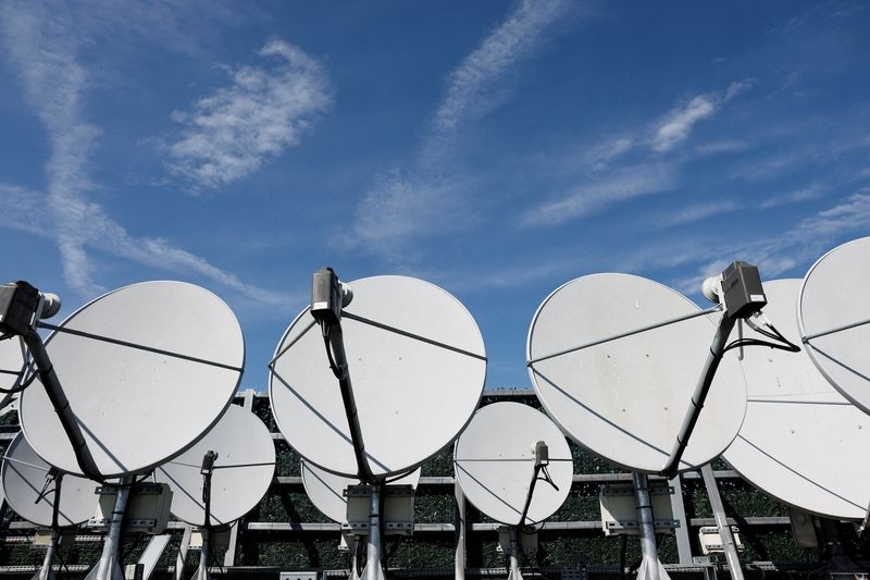 Exclusive-Germany funds Eutelsat internet in Ukraine as Musk tensions rise