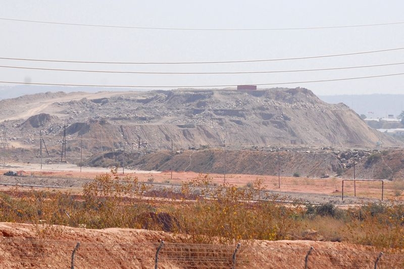 Exclusive-China's CMOC calls on Congo to lift cobalt export ban, sources say
