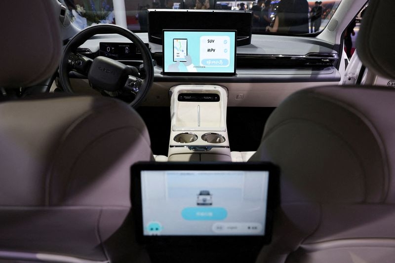 Chinese robotaxi makers head to a welcoming Gulf as overseas ambitions grow