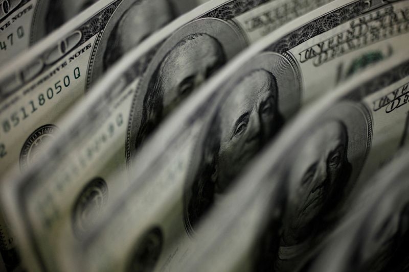 Dollar gains vs euro, pares losses vs yen after US payrolls data