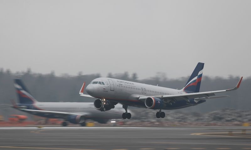 Russia's Aeroflot suffers IT failure, hackers claim responsibility