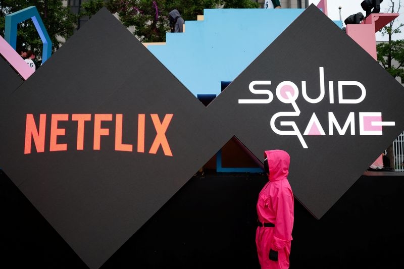 Final 'Squid Game' season lifts Netflix above earnings forecasts