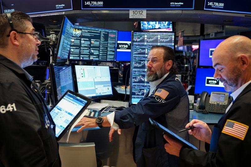 Analysis-US stocks heal from tariff pain but trade news to keep markets edgy