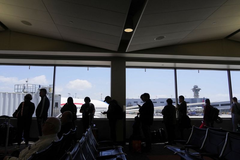 Asia jet fuel exports to US West Coast to hit 1-year high in May