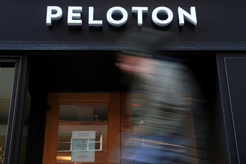 Peloton raises 2025 revenue forecast, counts on video subscriber growth