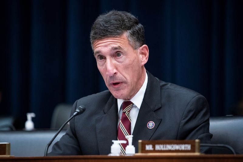 Republican lawmakers face clean-energy conundrum as they work on tax bill