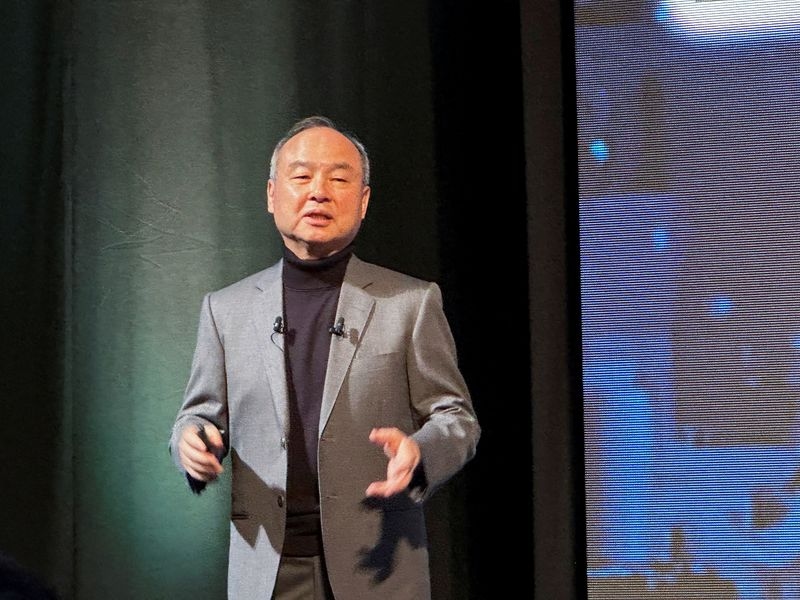 SoftBank aims to become leading 'artificial super intelligence' platform provider