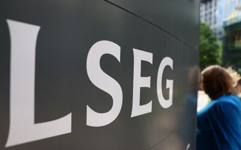 UK stocks recover after sell-off triggered by hefty tariffs