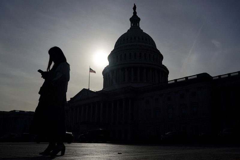Advanced nuclear companies and others urge Senate to keep energy tax credits