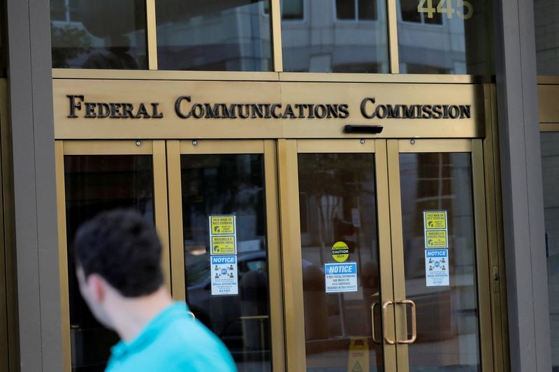 US Supreme Court to scrutinize Federal Communications Commission fund's legality