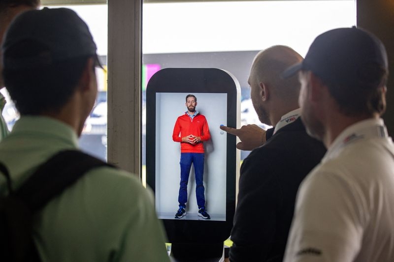 Golf-Alligator near your ball? AI rules expert at U.S. Open will tell you what to do