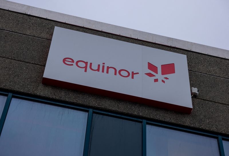 Equinor shares fall despite Q4 profit beat, rising output