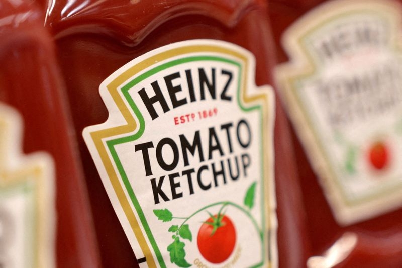 Kraft Heinz looking at M&A opportunities as packaged foods demand slows