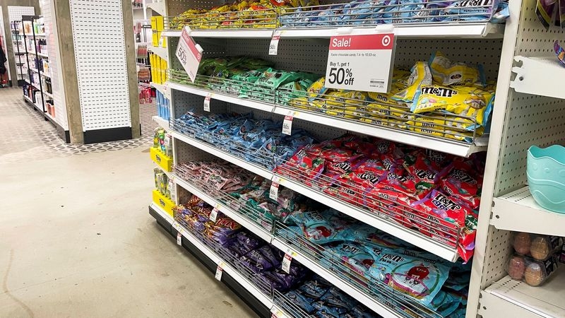 US Easter spending to rise as holiday cheer defies economic gloom, NRF says