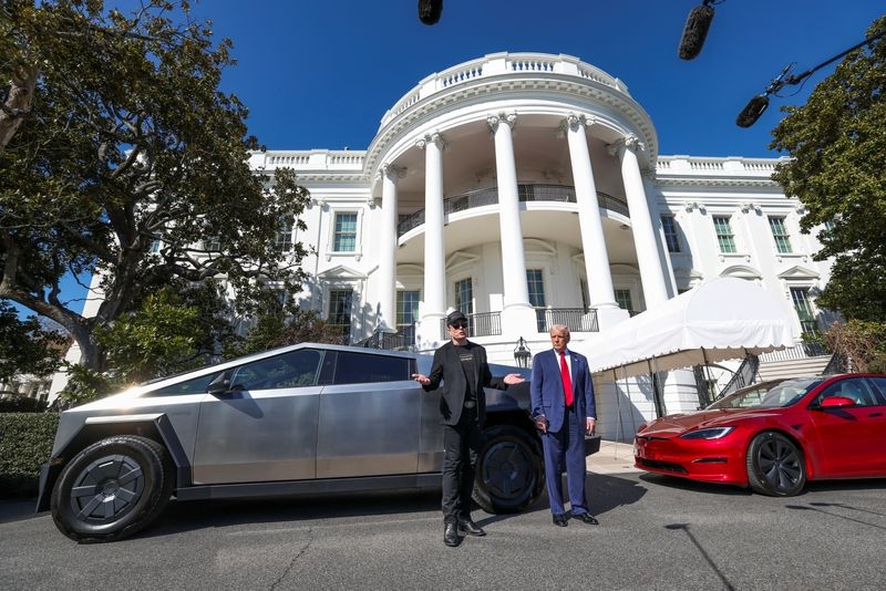 Morning Bid: Trump-Musk bust-up smolders