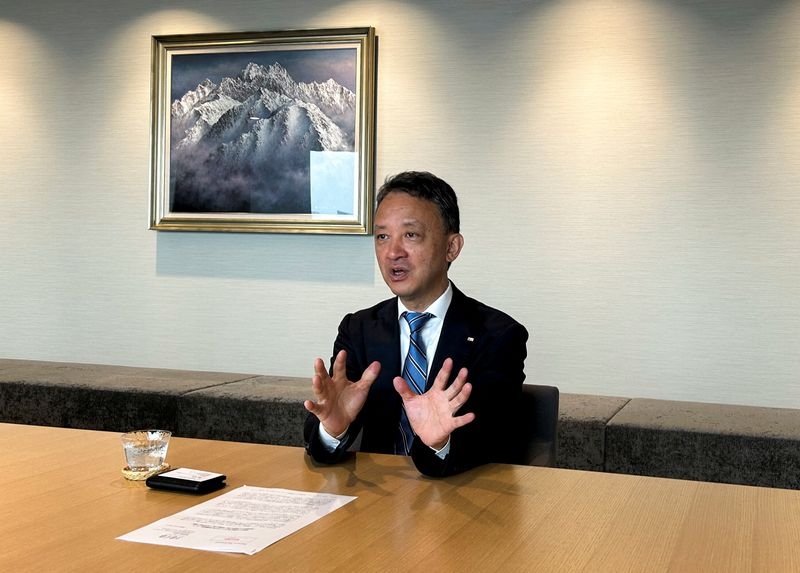 Japan's JERA agrees to buy US LNG to rebalance supply portfolio