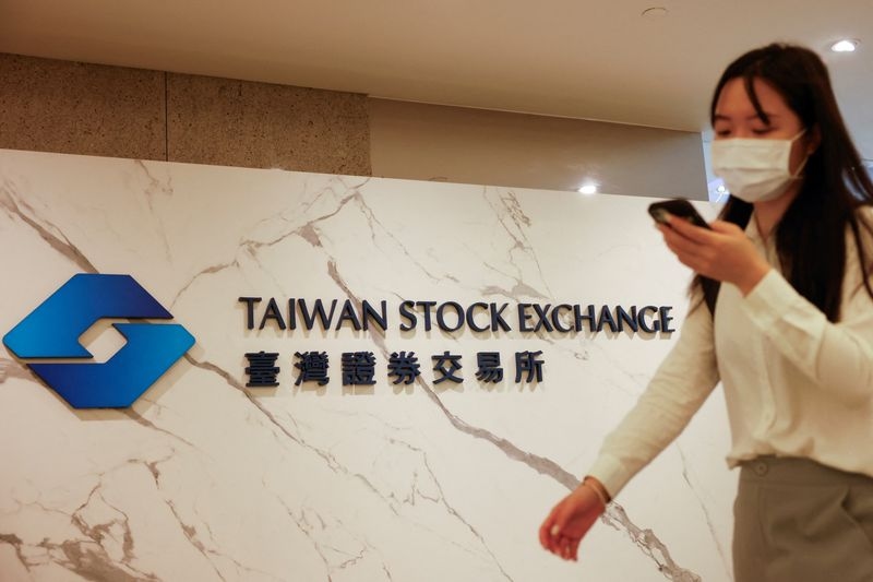Foreigners pour billions into Taiwan, South Korea stocks on AI, growth optimism