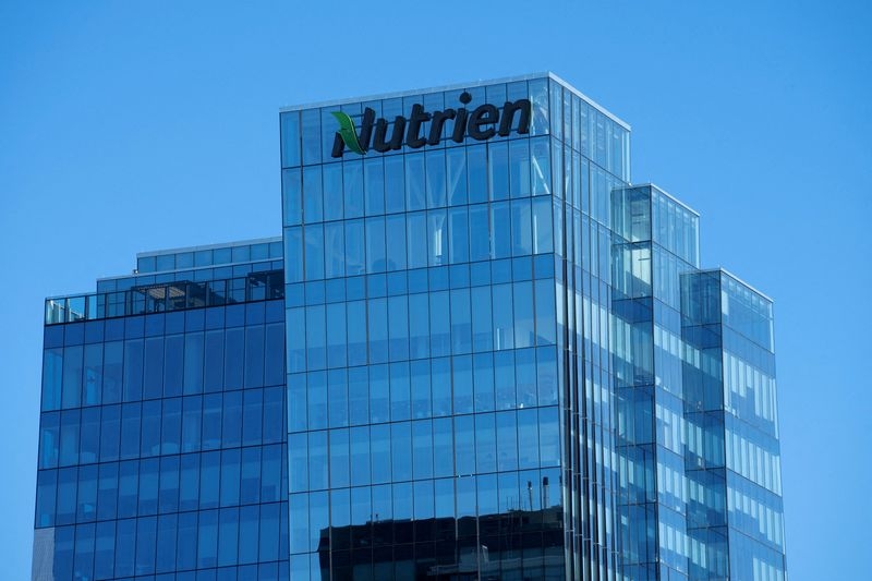 Nutrien expects more fertilizer use by farmers despite low crop prices