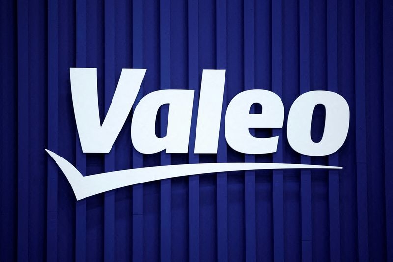 Valeo shares slump as car parts supplier cuts sales forecast