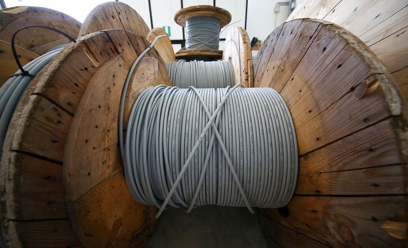 Italy struggles to revive lagging fibre rollout plan