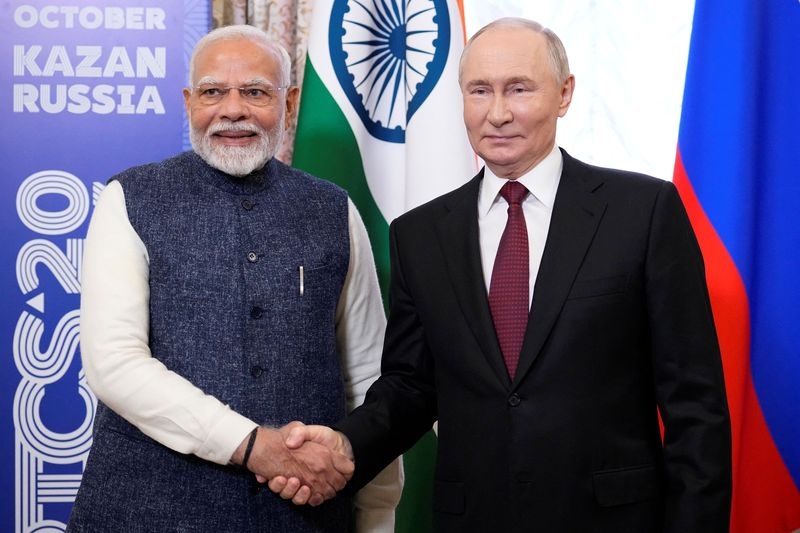 Trump again threatens to 'very substantially' hike tariffs on India over Russian oil