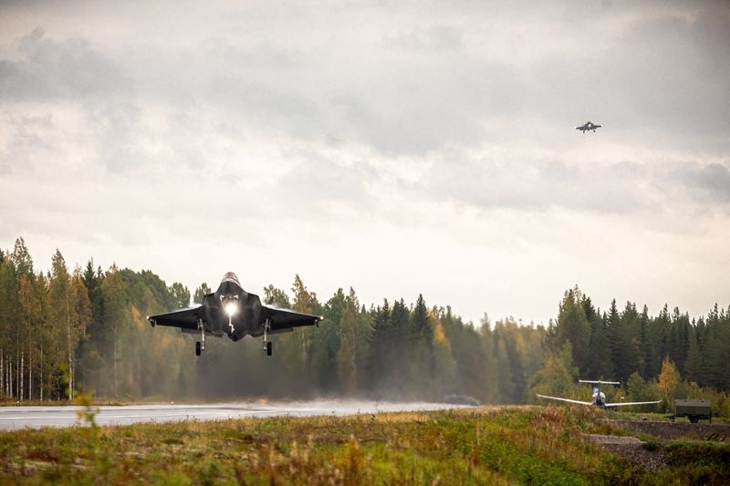 Swiss see risk of tariffs increasing cost of U.S. F-35A jets