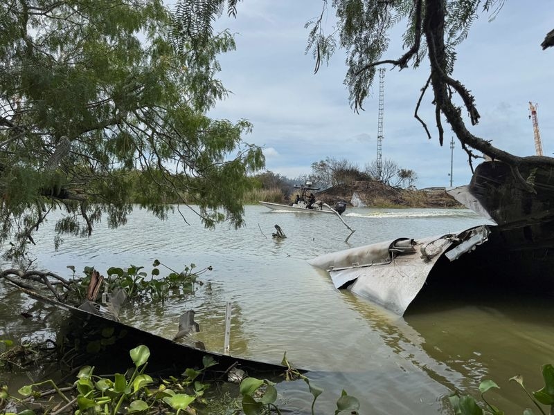 SpaceX says debris recovery attempts hindered after Starship explosion
