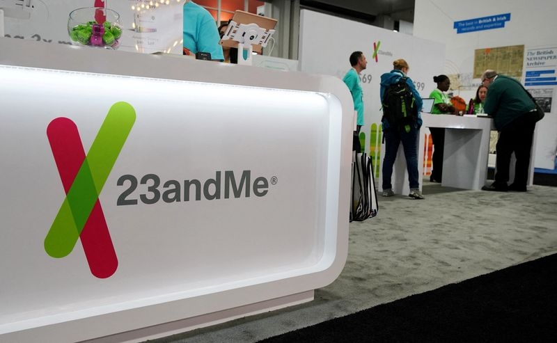 23andMe seeks new bids after $305 million offer from its co-founder