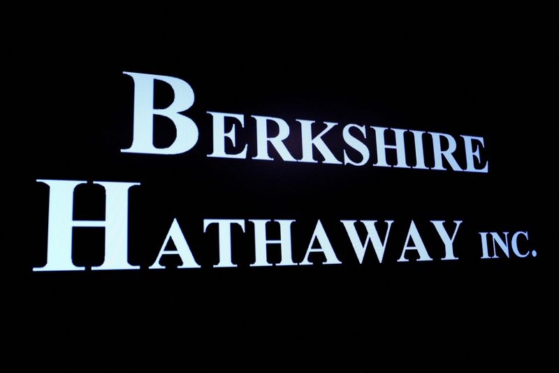 Berkshire takes Kraft Heinz writedown, operating profit falls