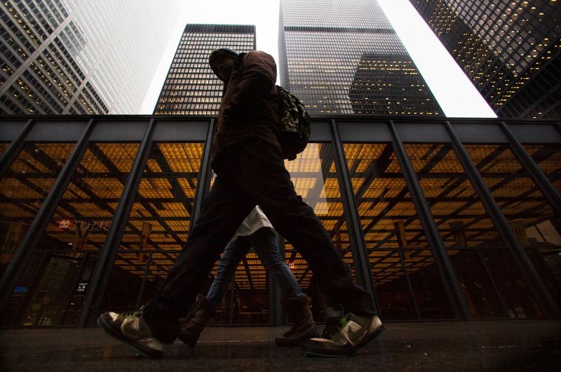 Manulife shares fall after earnings miss due to US weakness