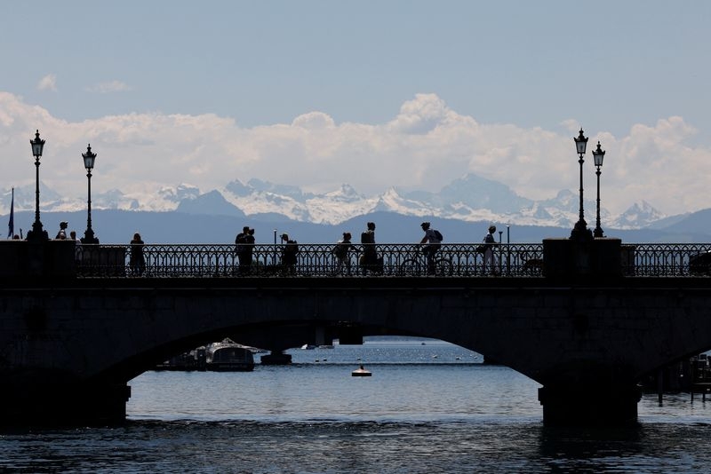 Swiss economic output increases as firms rush to beat US tariffs