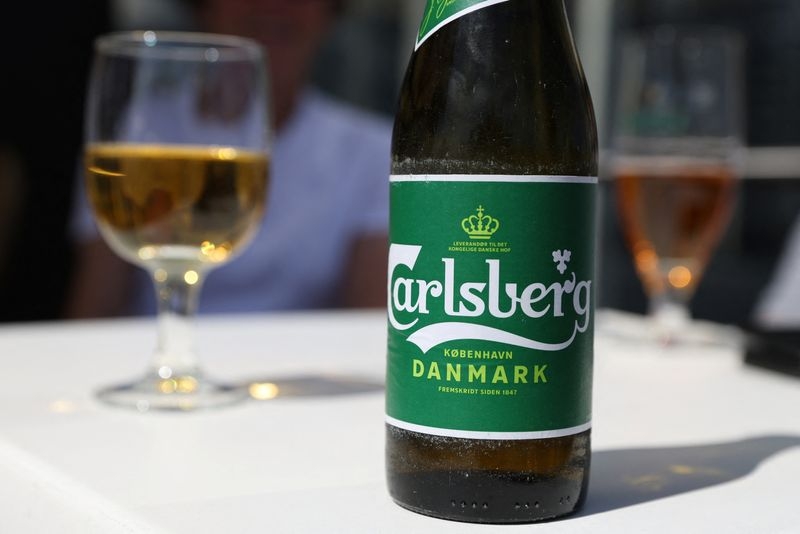 Carlsberg sees higher than expected 2025 growth, sending shares up