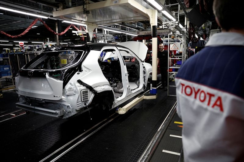 Toyota's global sales hit May record, but production dips