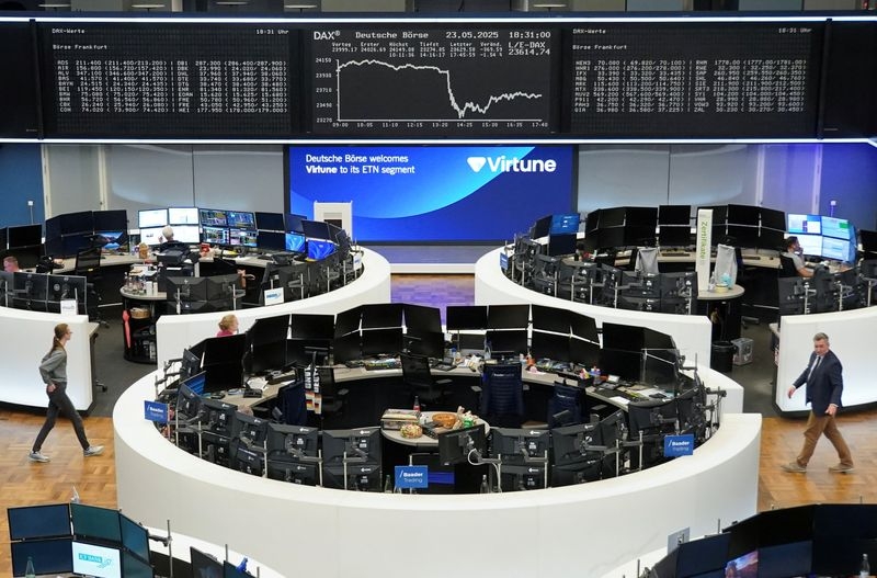 Trading Day: Trump shatters tariff calm with new salvo