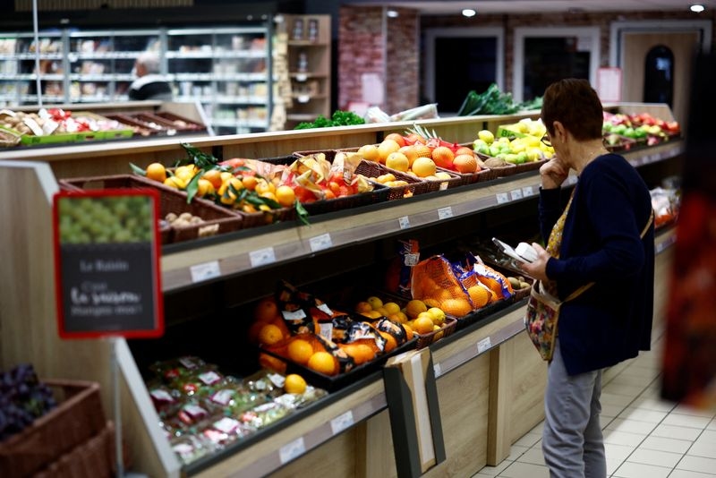 Euro zone inflation holds at ECB target, supporting case for steady rates
