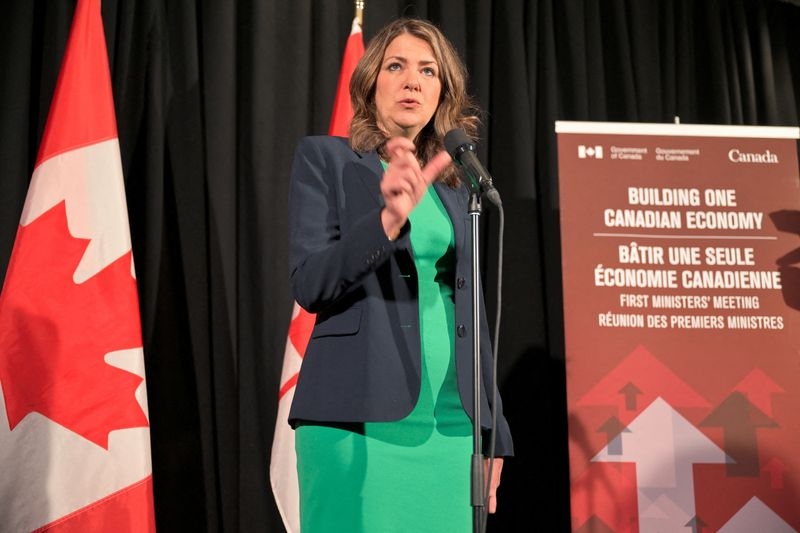 Alberta premier says province working on proposal for new crude oil pipeline to Port of Prince Rupert
